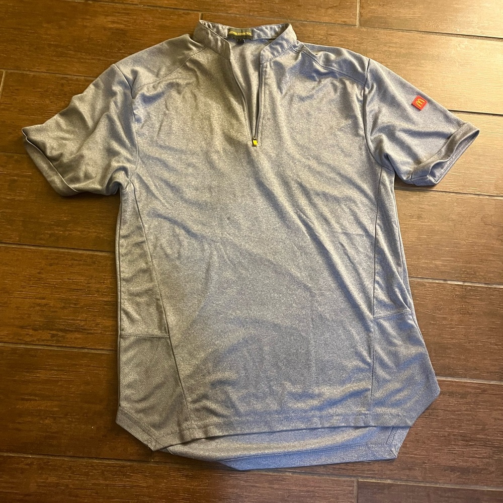 Mc Donald’s crew Woman’s size Small